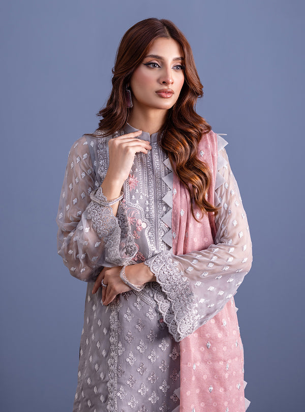 Zainab Chottani | Eid Festive Vol 1 | ROOP - Khanumjan  Pakistani Clothes and Designer Dresses in UK, USA 