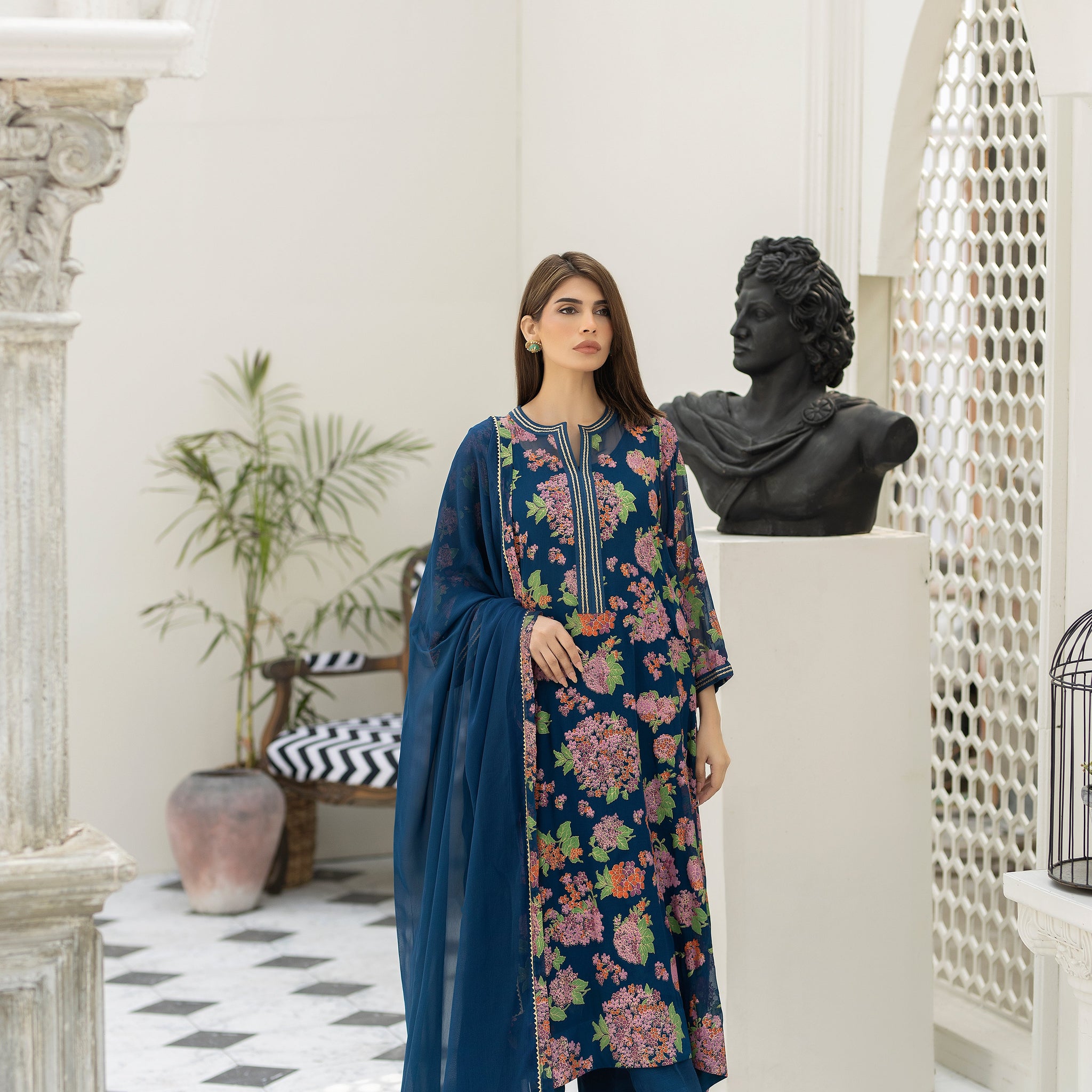 Purple haze Pret Studio | Noubahar Luxury Formals | Teal Royalty - Khanumjan  Pakistani Clothes and Designer Dresses in UK, USA 