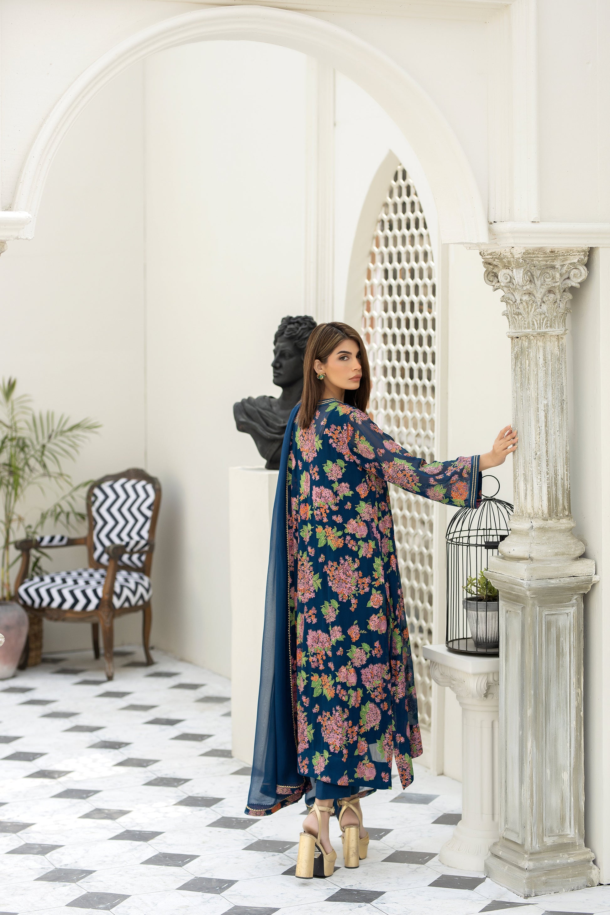 Purple haze Pret Studio | Noubahar Luxury Formals | Teal Royalty - Khanumjan  Pakistani Clothes and Designer Dresses in UK, USA 