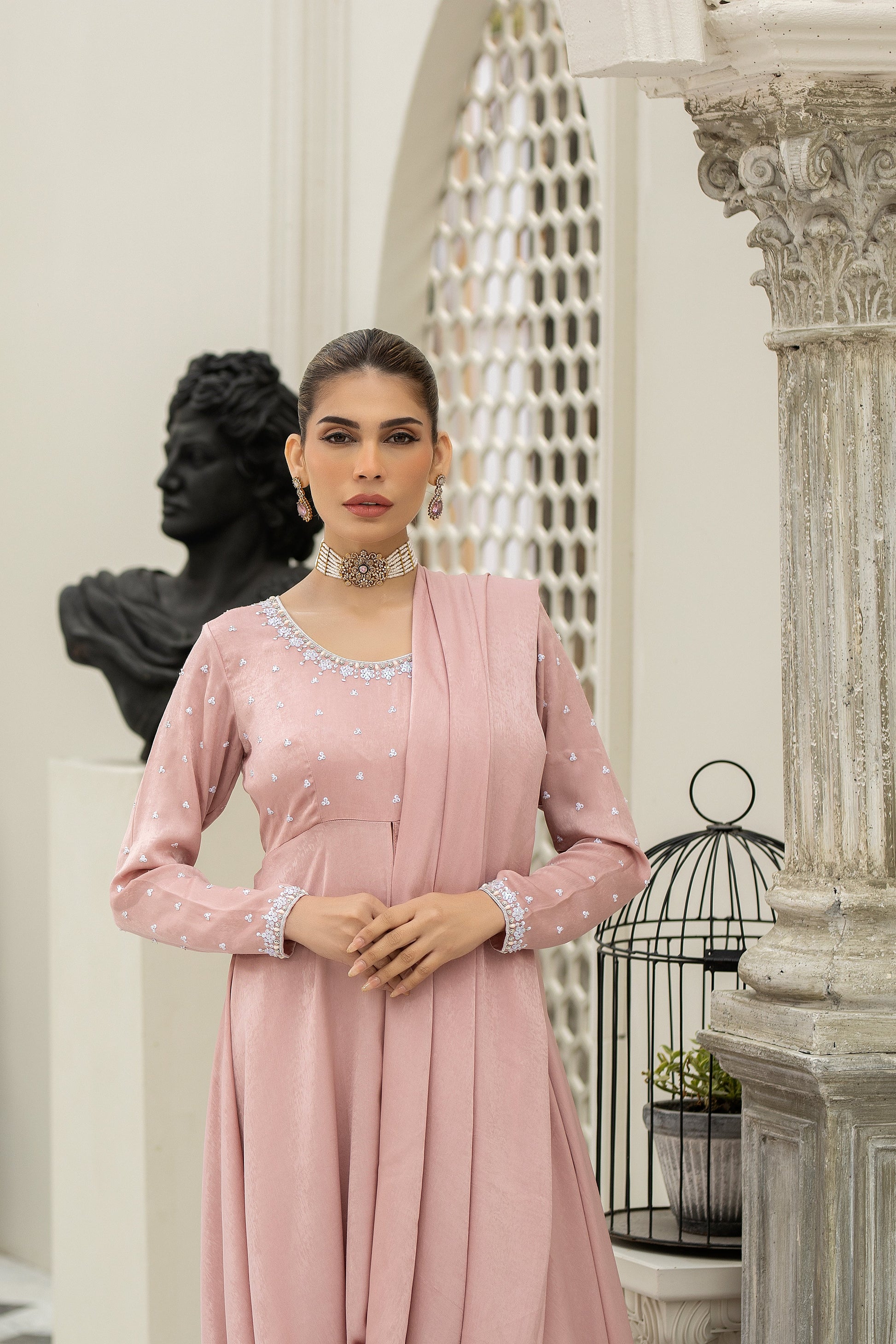 Purple haze Pret Studio | Noubahar Luxury Formals | Misty Rose - Khanumjan  Pakistani Clothes and Designer Dresses in UK, USA 