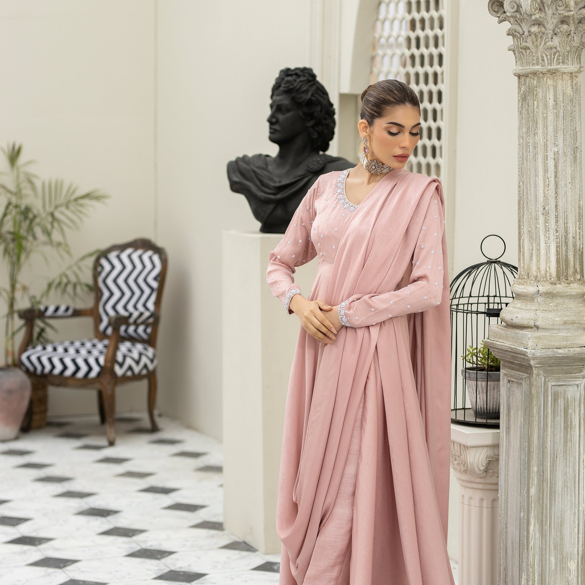 Purple haze Pret Studio | Noubahar Luxury Formals | Misty Rose - Khanumjan  Pakistani Clothes and Designer Dresses in UK, USA 