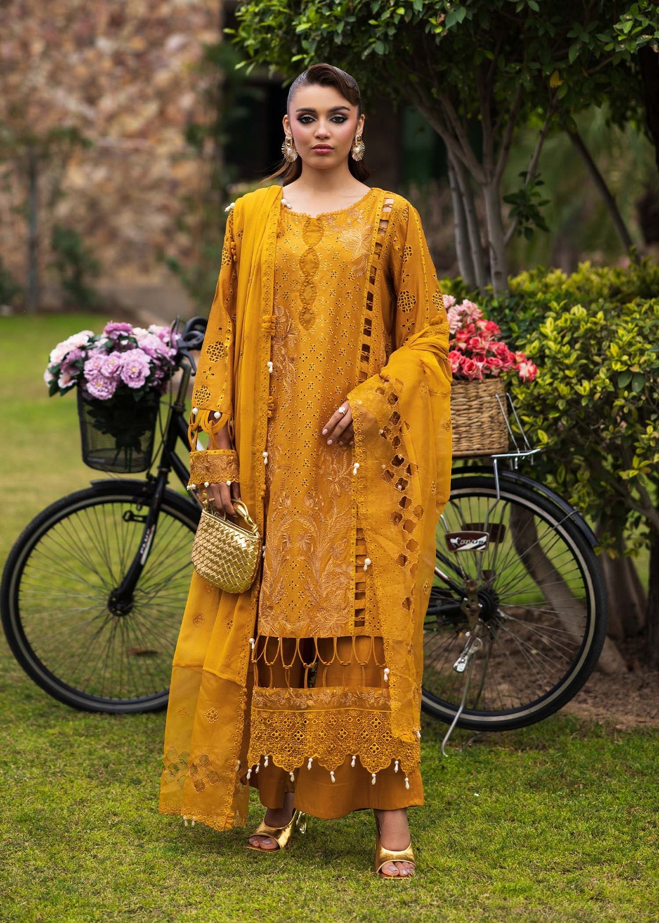 Paras by Pasha | Bloom and Beyond | Marigold Bloom