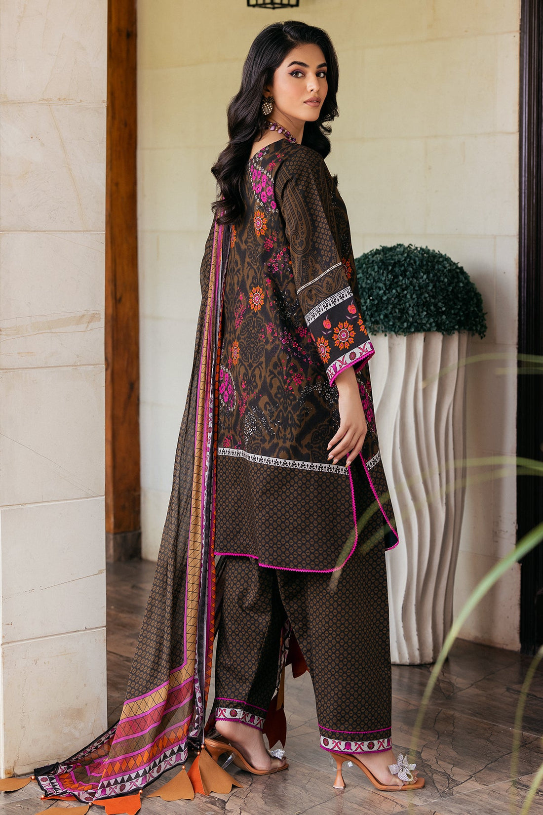 Charizma | C Prints Vol 6 | CP4-55 - Khanumjan  Pakistani Clothes and Designer Dresses in UK, USA 