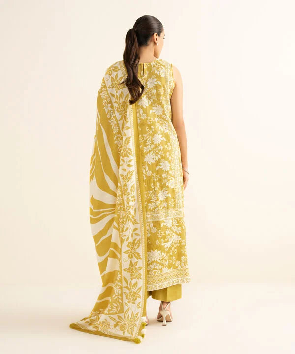 Sapphire | Fall Winter 25 |3 Piece - Embroidered Light Khaddar Suit 0U3PEDY25V81