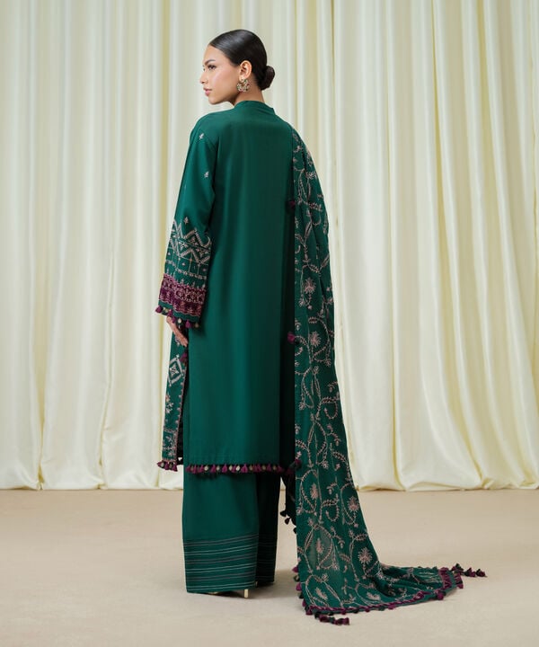 Sapphire | Fall Winter 25 |  3 Piece - Embroidered Cotton Karandi Suit 0U3PESD25V81