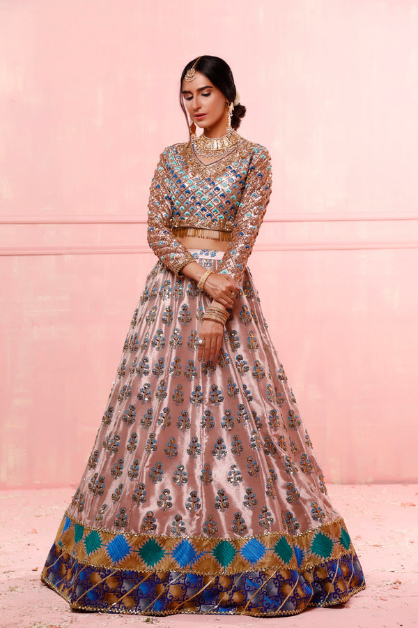 Wahajmkhan | Festive Fiesta Formals | MID NIGHT SKY - Khanumjan  Pakistani Clothes and Designer Dresses in UK, USA 