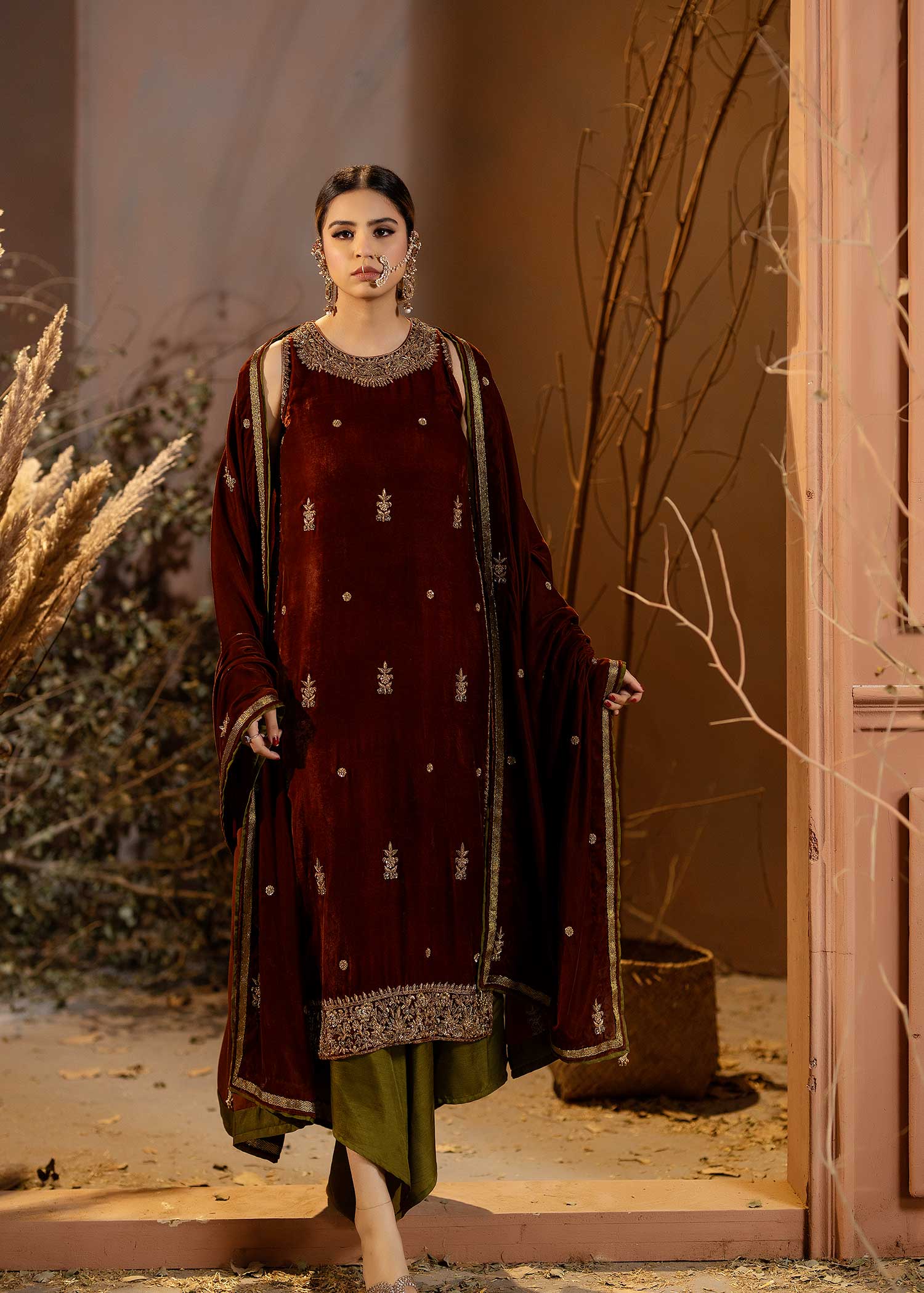 Purple Haze Pret Studio | Apsara Formals | Gulnaar - Khanumjan  Pakistani Clothes and Designer Dresses in UK, USA 