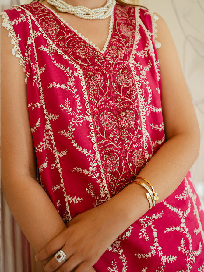 Faiza Faisal | Celine Eid Collection 24 | MAWRA - Khanumjan  Pakistani Clothes and Designer Dresses in UK, USA 