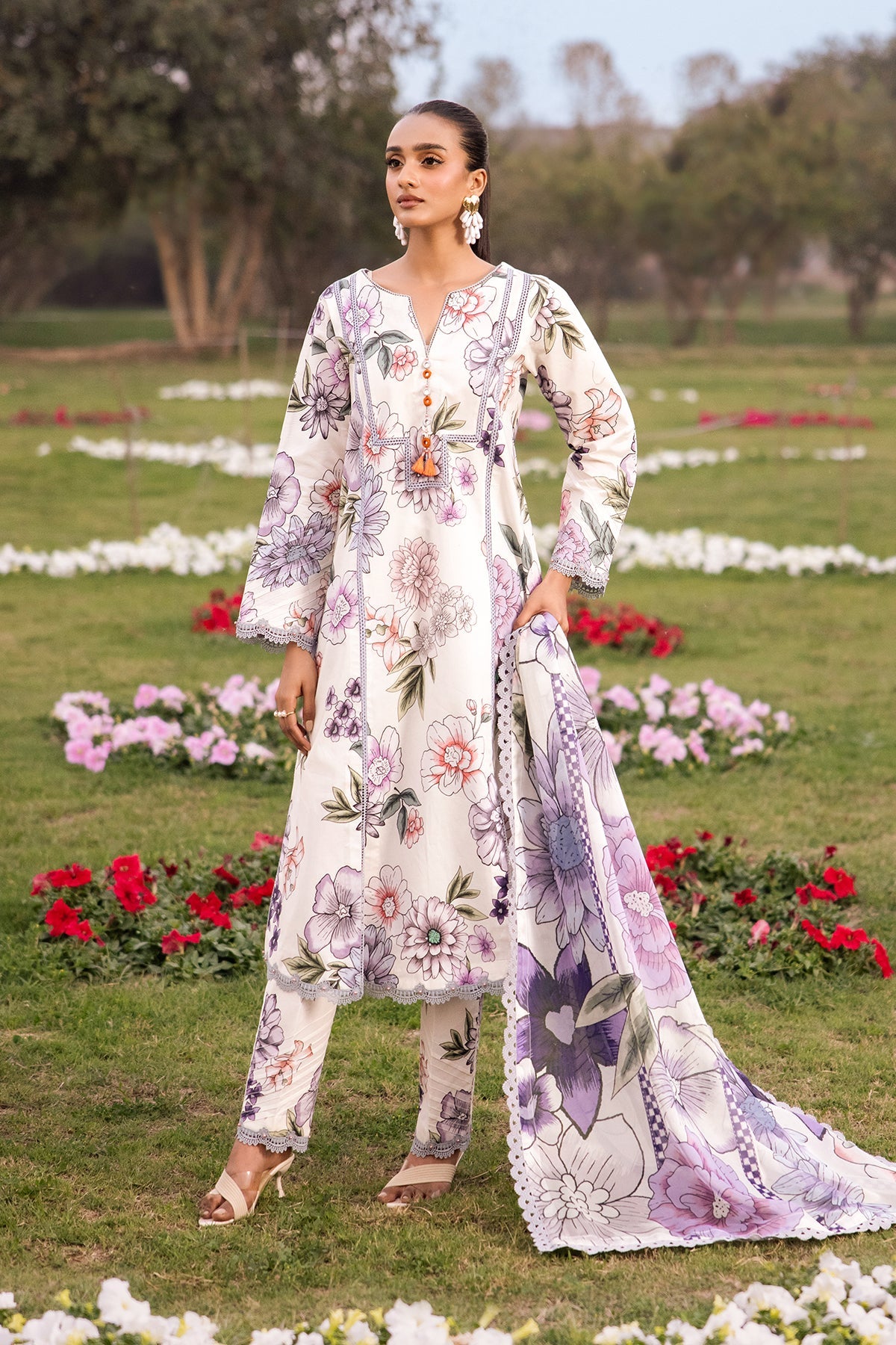 Alizeh | Sheen Lawn Prints 24 | TUBEROSE - Khanumjan  Pakistani Clothes and Designer Dresses in UK, USA 