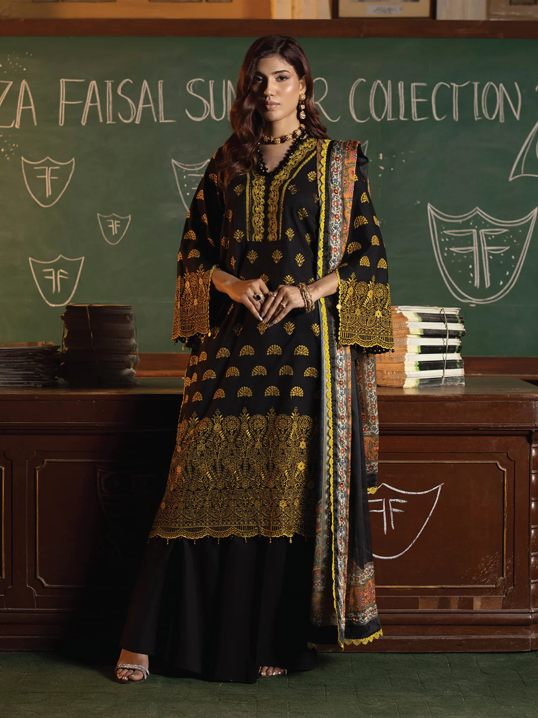 Faiza Faisal | Maya Luxury Lawn | Clara - Khanumjan  Pakistani Clothes and Designer Dresses in UK, USA 