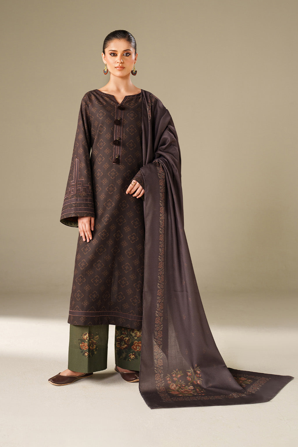 Iznik | Winter Chapter 25 | UE-564 Printed Khaddar