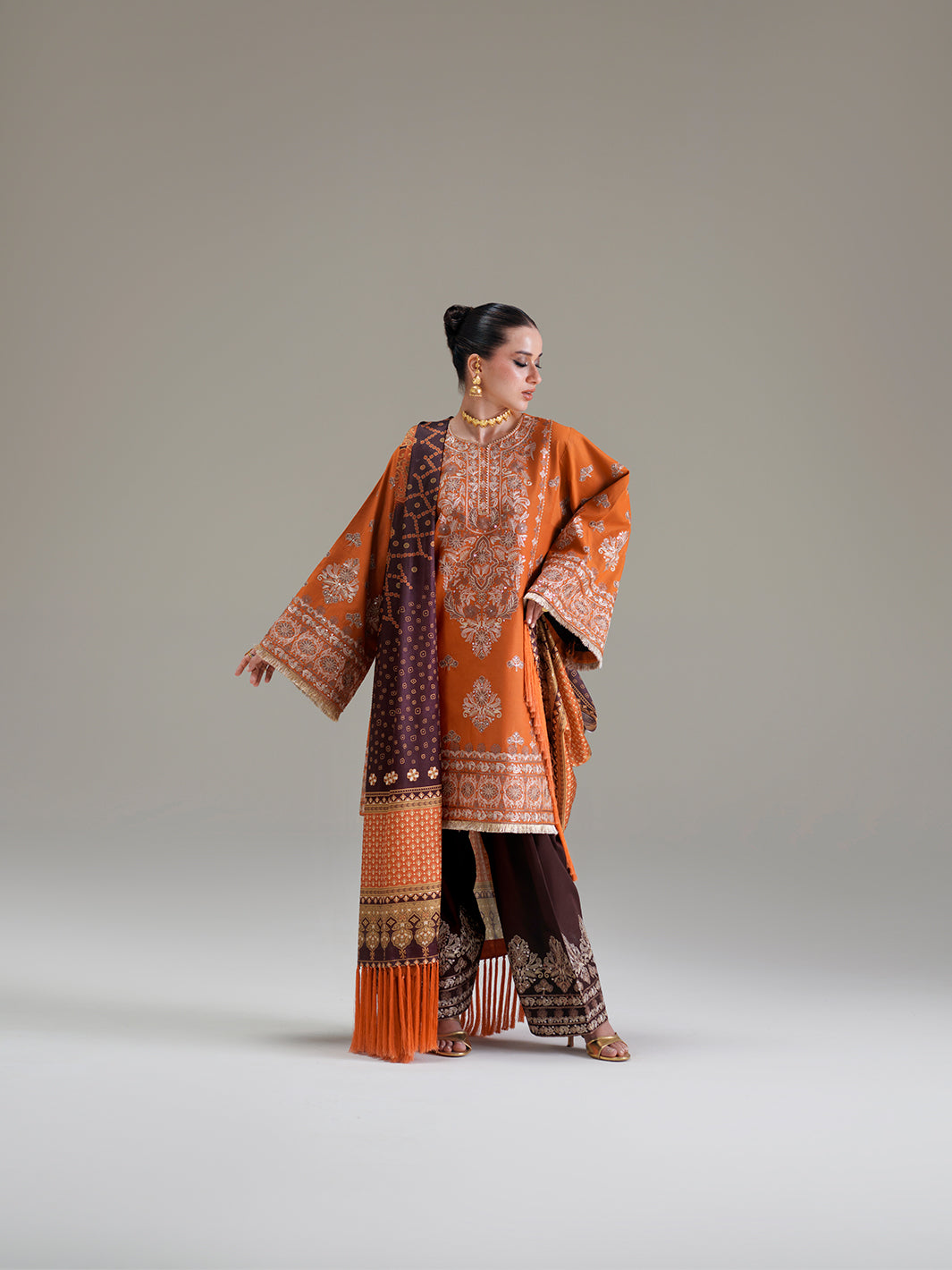 Bin Ilyas | Amour Luxury Lawn 26 | 183-A