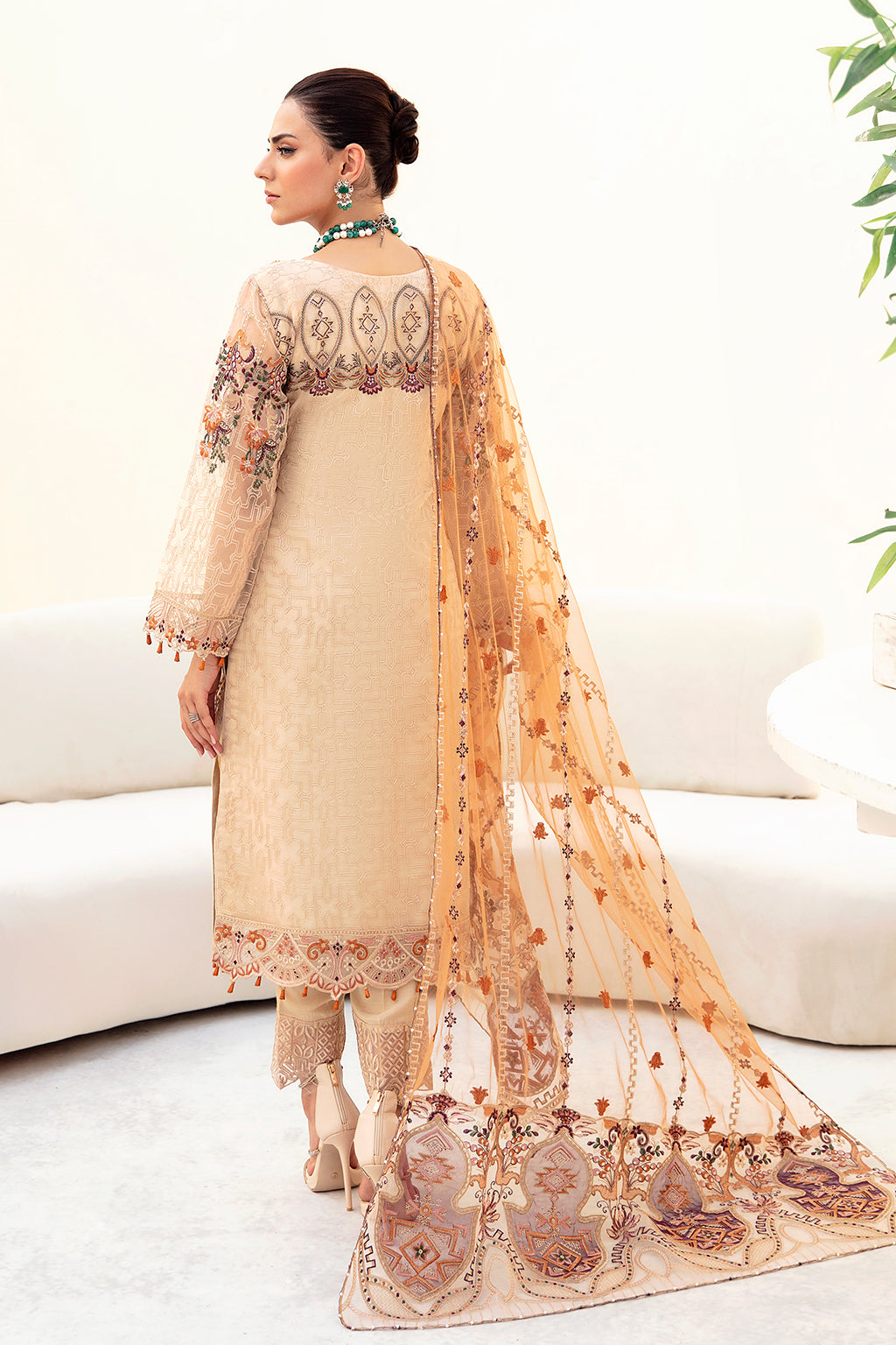 Ramsha | Minhal Organza Collection | M-901 - Khanumjan  Pakistani Clothes and Designer Dresses in UK, USA 