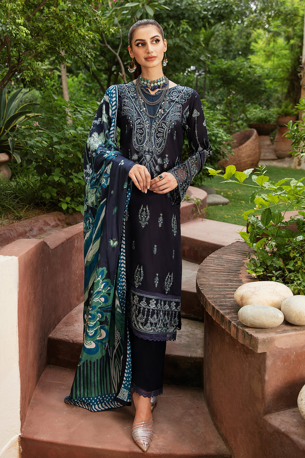 Ramsha | Luxury Lawn 24 | Y-803 - Khanumjan  Pakistani Clothes and Designer Dresses in UK, USA 