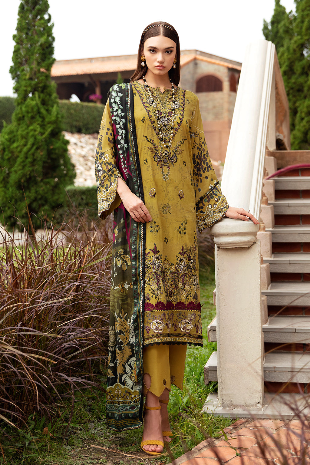 Ramsha | Riwayat Lawn Collection| Y-910 - Khanumjan  Pakistani Clothes and Designer Dresses in UK, USA 