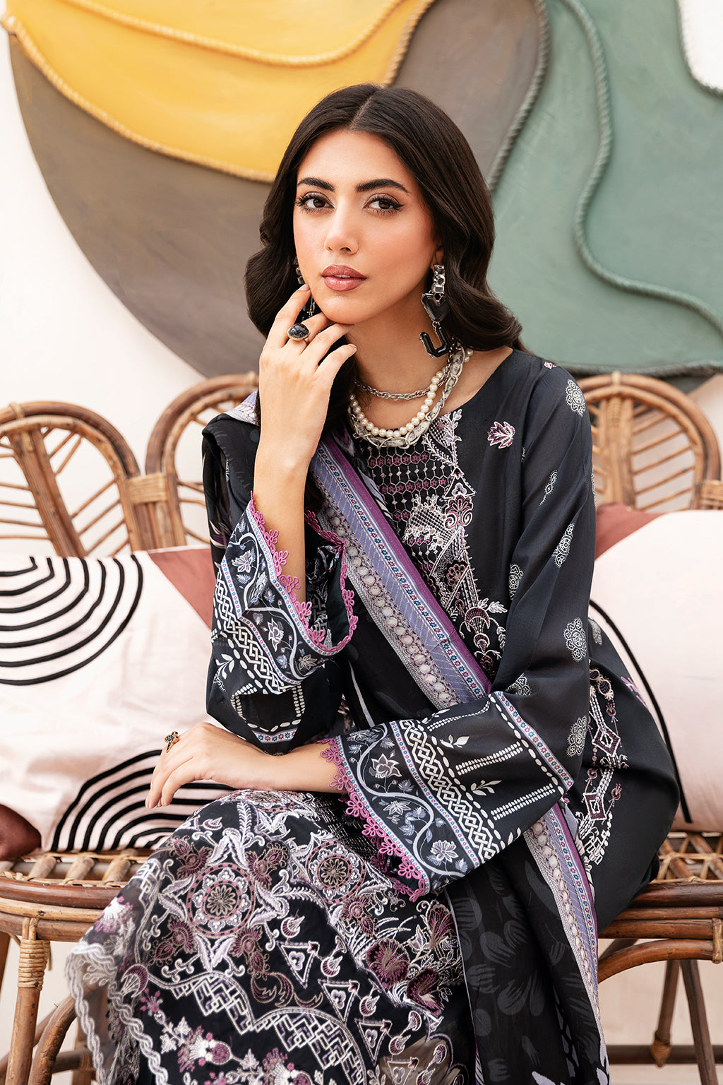 Ramsha | Mashaal Luxury Lawn | L-1102 - Khanumjan  Pakistani Clothes and Designer Dresses in UK, USA 