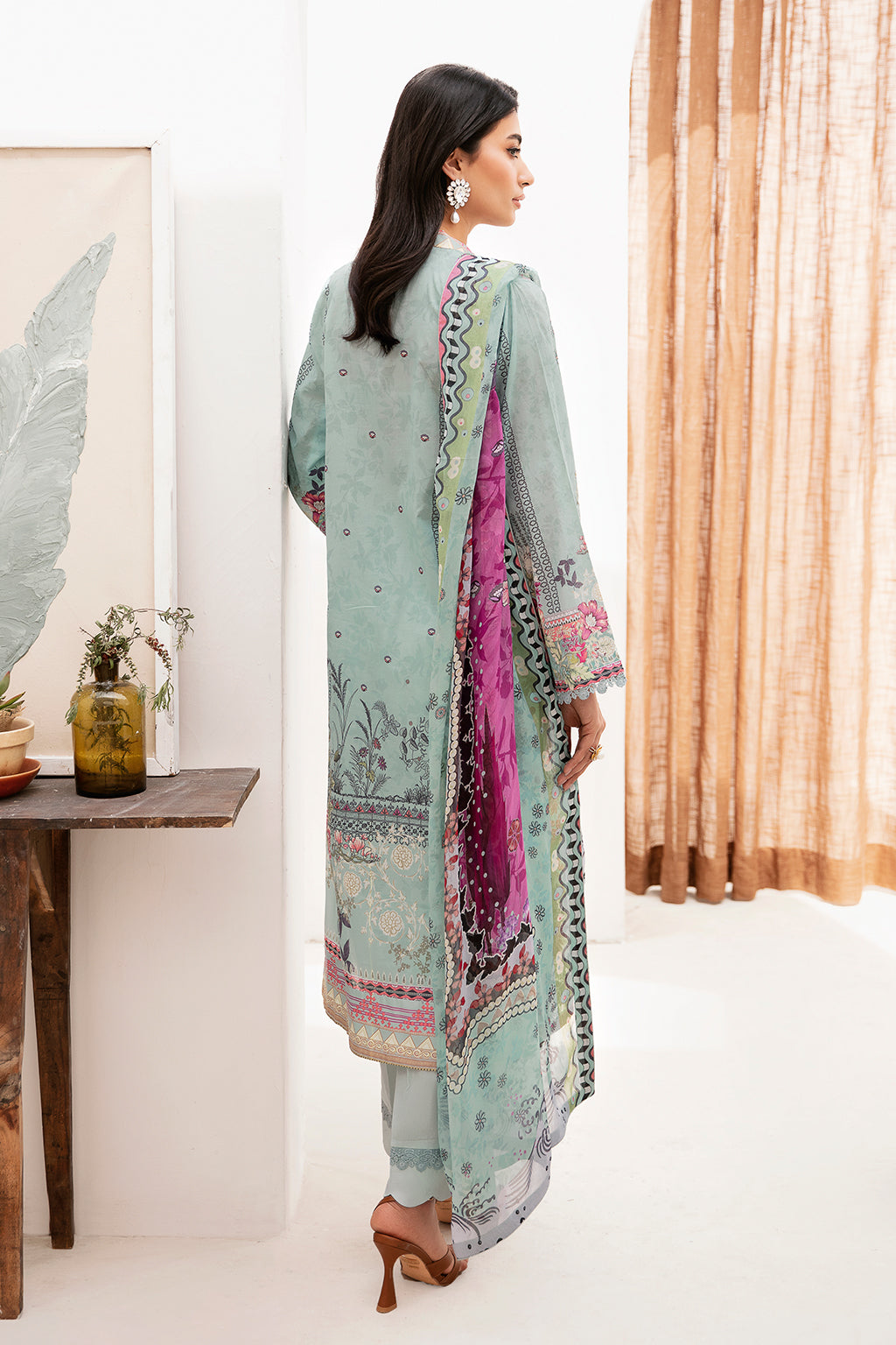 Ramsha | Mashaal Luxury Lawn | L-1110 - Khanumjan  Pakistani Clothes and Designer Dresses in UK, USA 