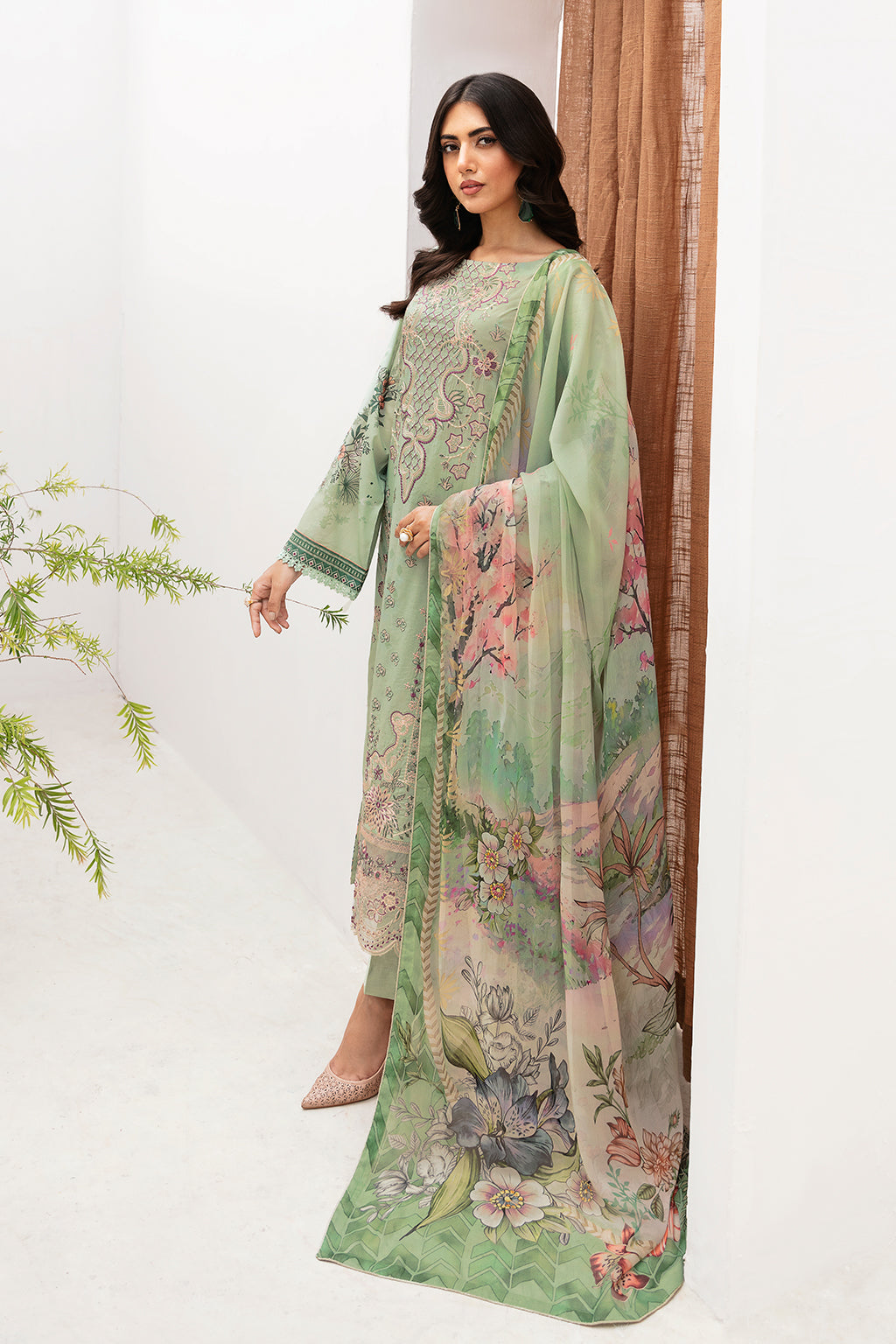 Ramsha | Mashaal Luxury Lawn | L-1101 - Khanumjan  Pakistani Clothes and Designer Dresses in UK, USA 