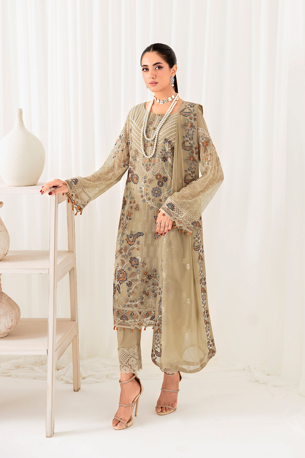 Ramsha | Rangoon Chiffon Collection 24 | D-1001 - Khanumjan  Pakistani Clothes and Designer Dresses in UK, USA 