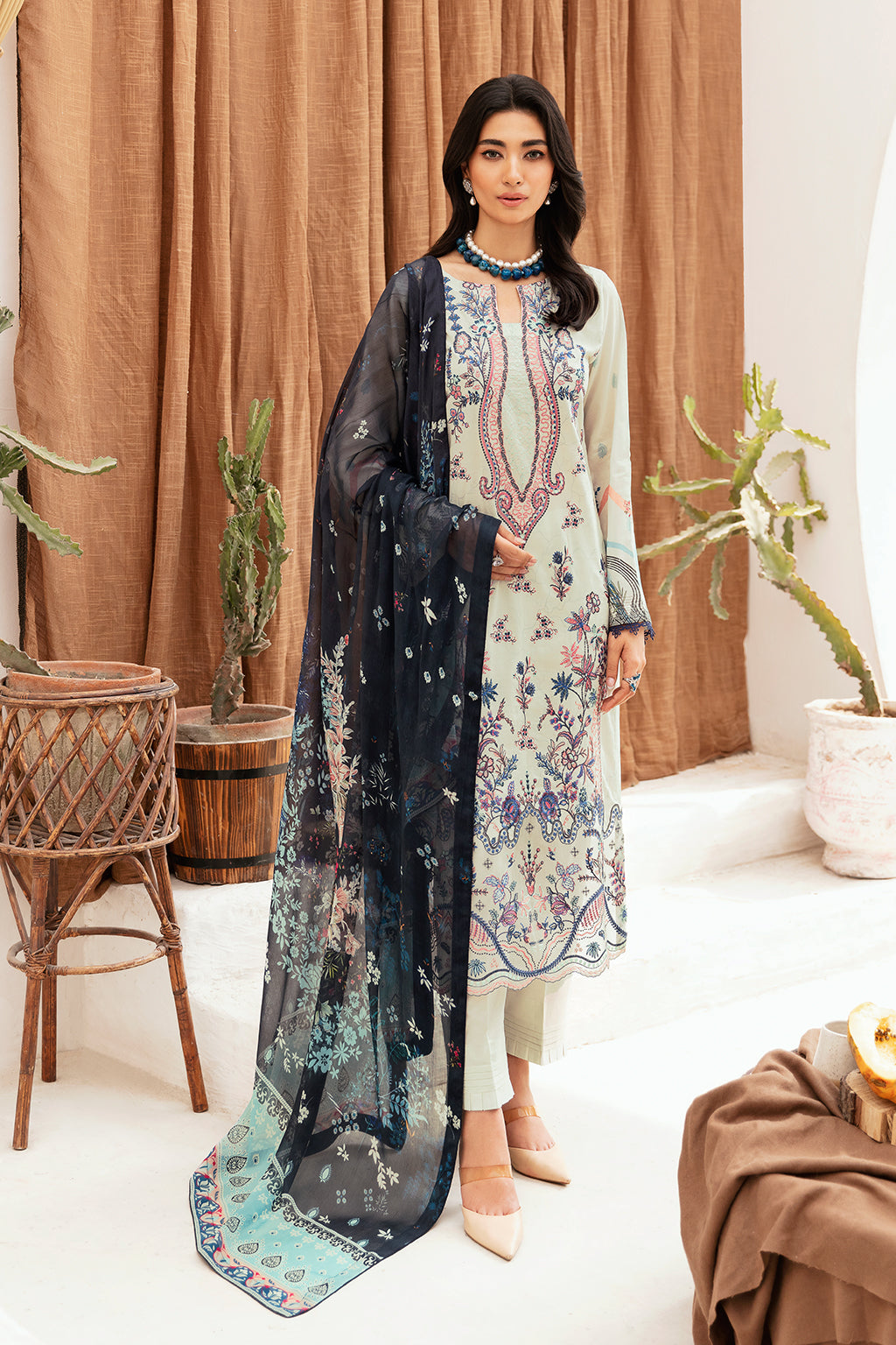 Ramsha | Mashaal Luxury Lawn | L-1107 - Khanumjan  Pakistani Clothes and Designer Dresses in UK, USA 