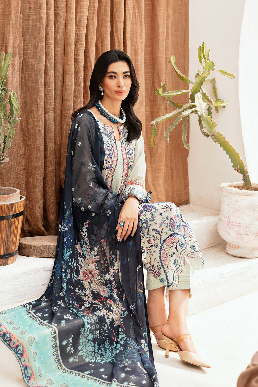 Ramsha | Mashaal Luxury Lawn | L-1107 - Khanumjan  Pakistani Clothes and Designer Dresses in UK, USA 