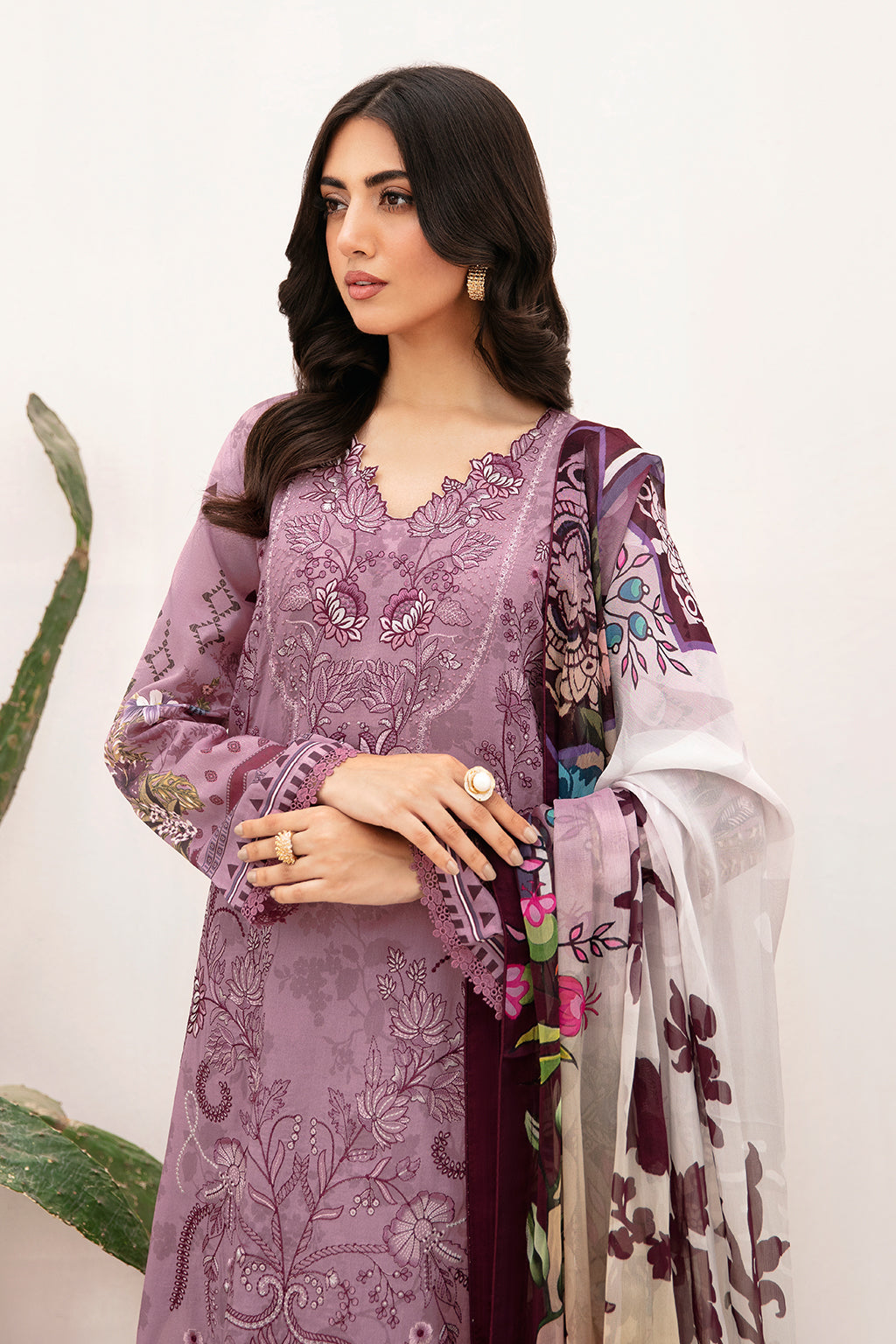 Ramsha | Mashaal Luxury Lawn | L-1103 - Khanumjan  Pakistani Clothes and Designer Dresses in UK, USA 