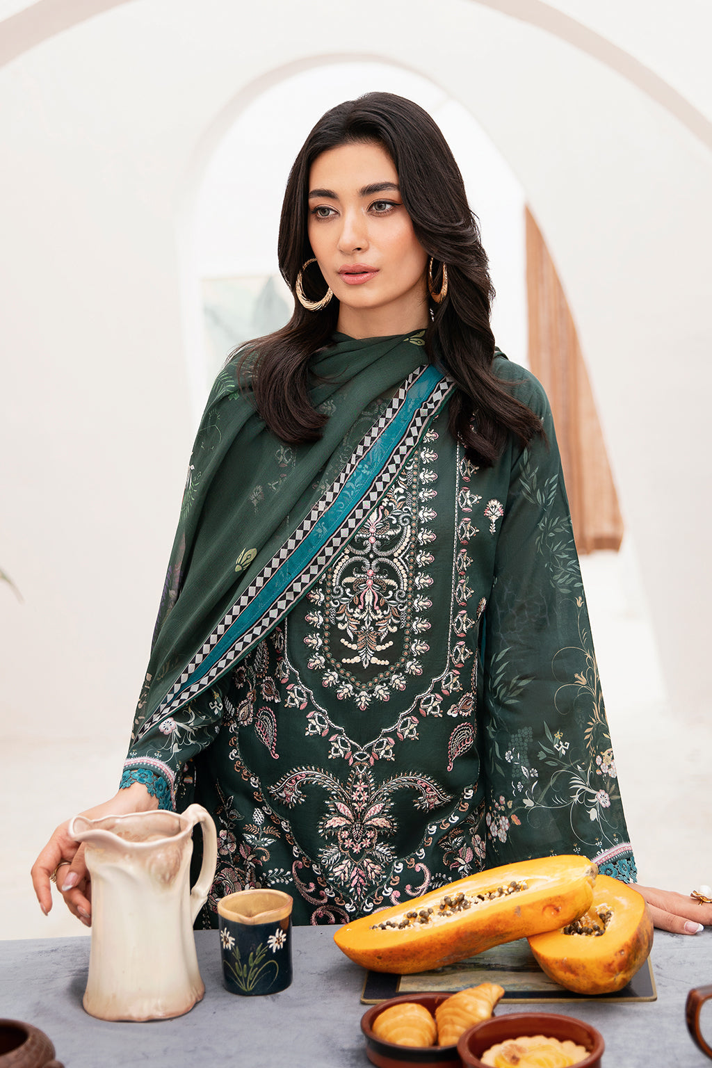 Ramsha | Mashaal Luxury Lawn | L-1109 - Khanumjan  Pakistani Clothes and Designer Dresses in UK, USA 