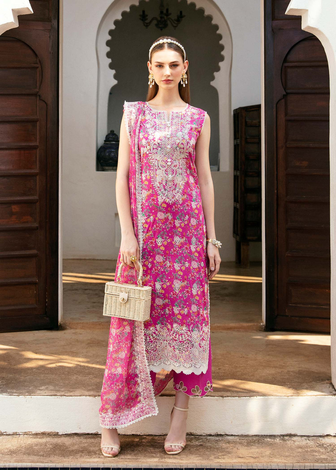 kanwal Malik | Mayal Luxury Lawn | Lamya - Khanumjan  Pakistani Clothes and Designer Dresses in UK, USA 
