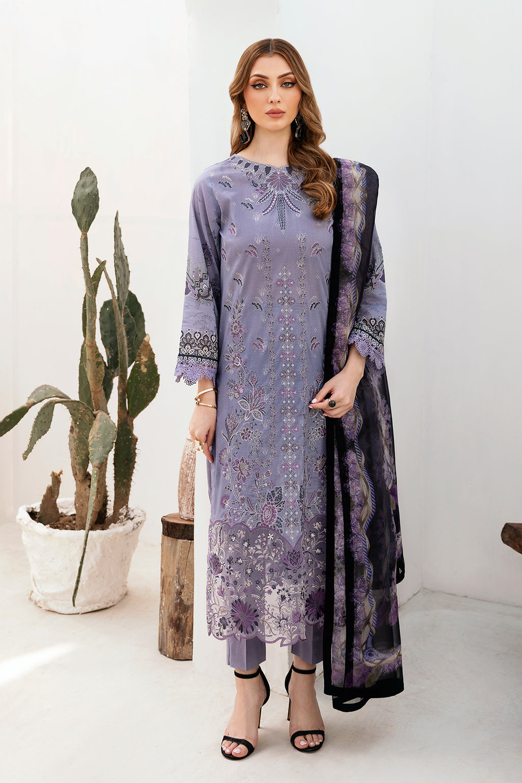 Ramsha | Ghazal Lawn 24 | G-202 - Khanumjan  Pakistani Clothes and Designer Dresses in UK, USA 