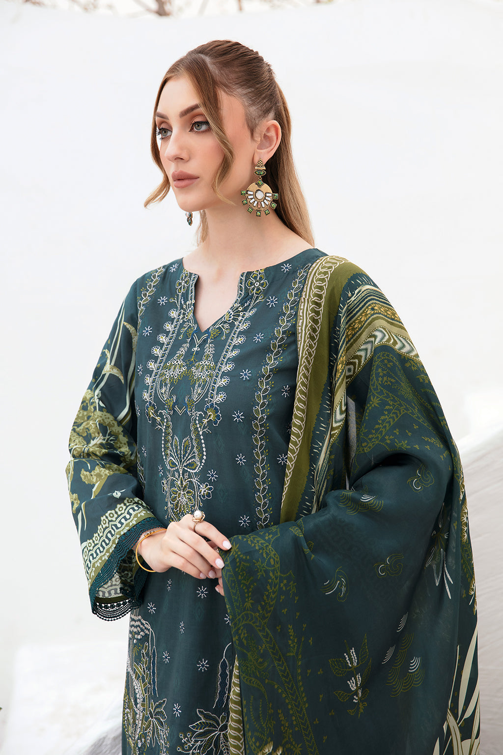 Ramsha | Ghazal Lawn 24 | G-203 - Khanumjan  Pakistani Clothes and Designer Dresses in UK, USA 