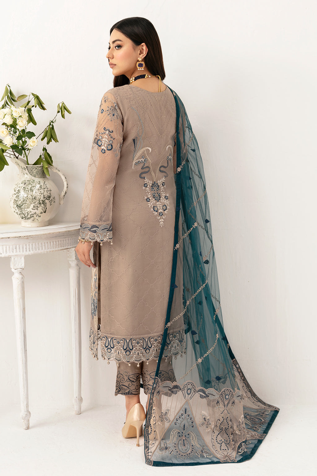 Ramsha | Minhal Organza Collection | M-1106 - Khanumjan  Pakistani Clothes and Designer Dresses in UK, USA 