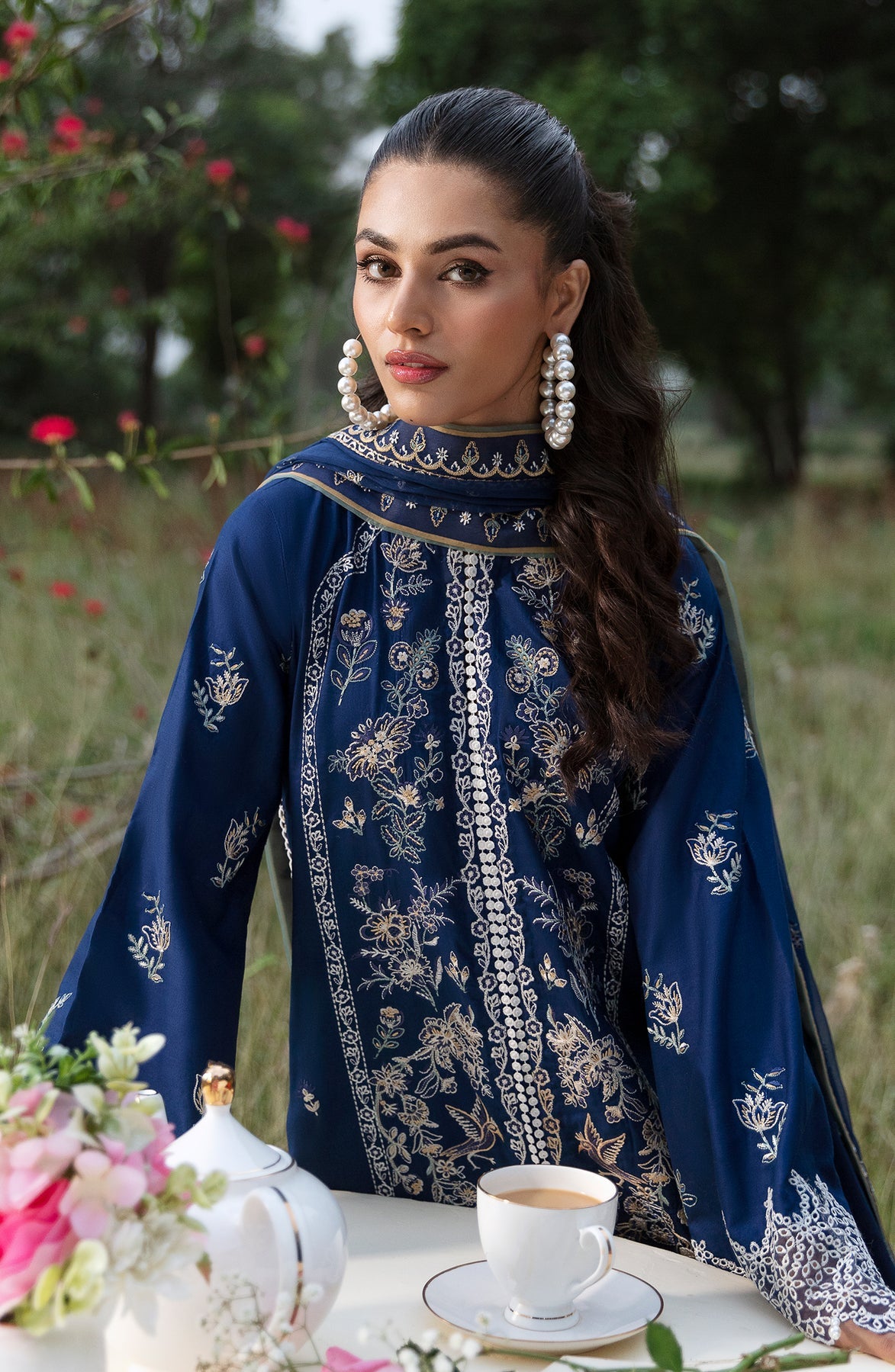 Zevk | Flora Festive Lawn | DAISY - Khanumjan  Pakistani Clothes and Designer Dresses in UK, USA 