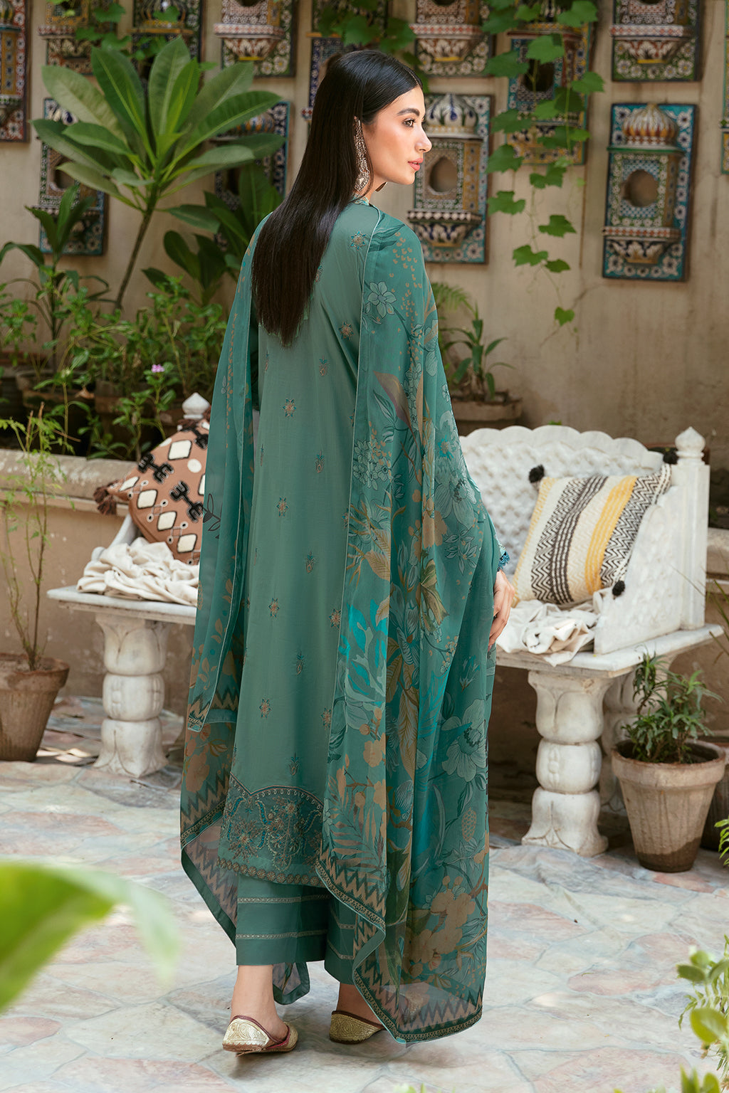 Ramsha | Luxury Lawn 24 | L-804 - Khanumjan  Pakistani Clothes and Designer Dresses in UK, USA 