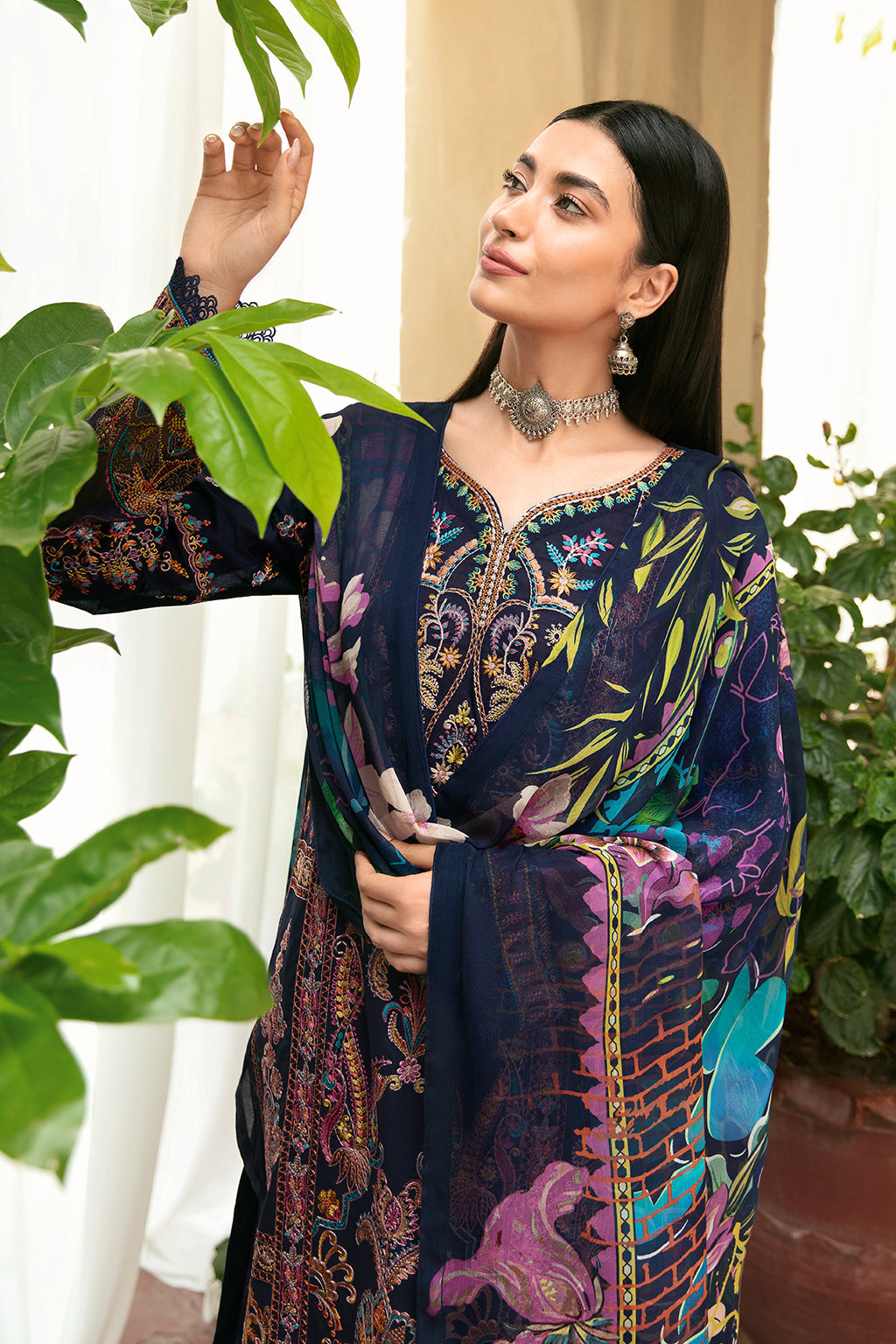 Ramsha | Mashaal Luxury Lawn | L-802 - Khanumjan  Pakistani Clothes and Designer Dresses in UK, USA 