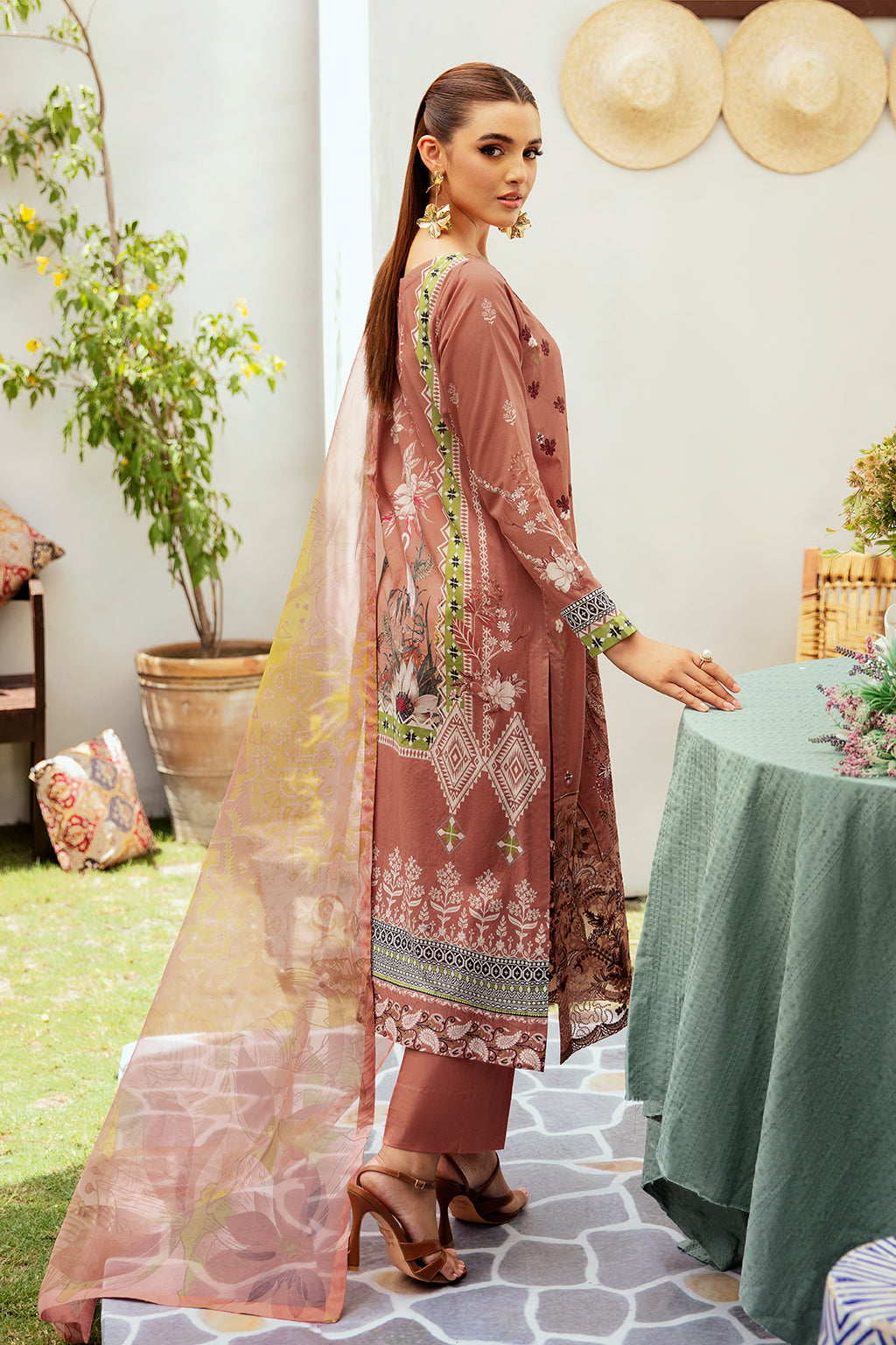 Ramsha | Luxury Lawn 24 | L-1212