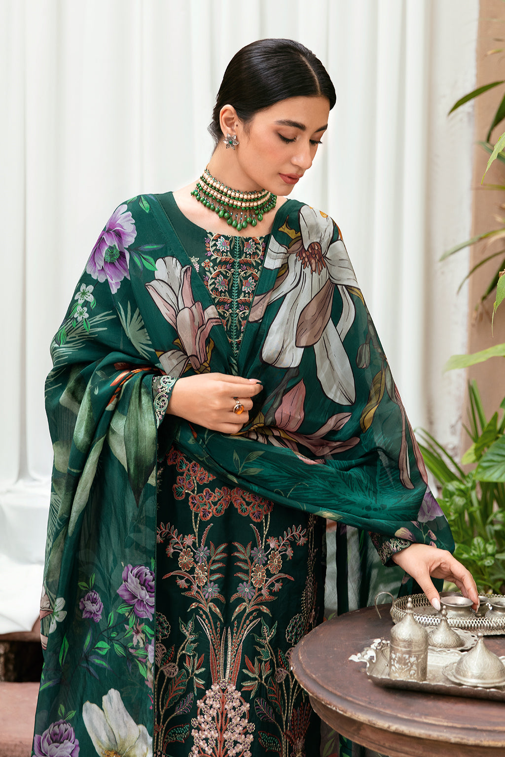 Ramsha | Mashaal Luxury Lawn | L-801 - Khanumjan  Pakistani Clothes and Designer Dresses in UK, USA 