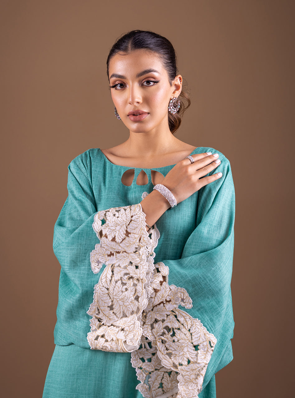 Zainab Chottani | Semi Formals | BLUE BLOSSOM