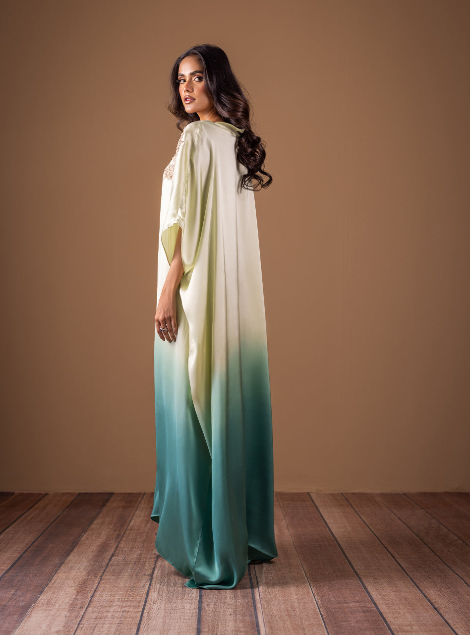 Zainab Chottani | Semi Formals | AQUA FLAME