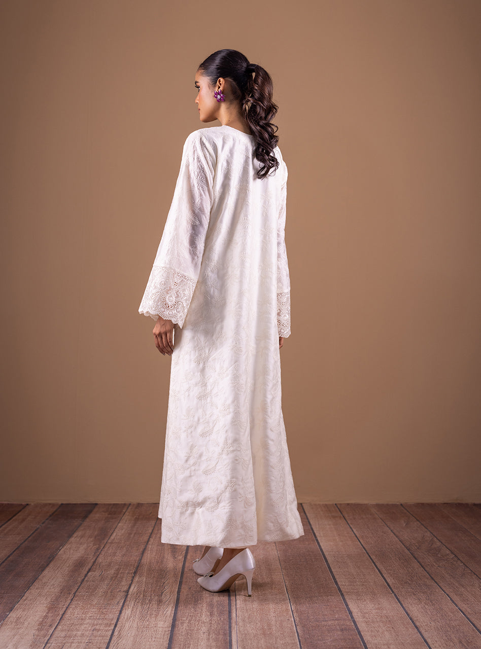 Zainab Chottani | Semi Formals | WHITE SAND