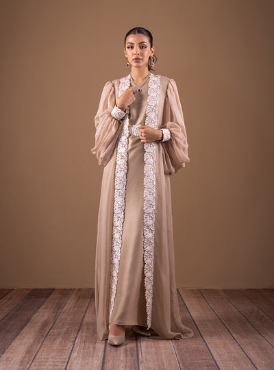 Zainab Chottani | The Kaftan Edit | Champagne Flow