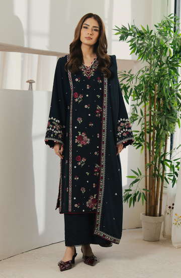 Seran | Winter Embroidered 25 | Noirelle