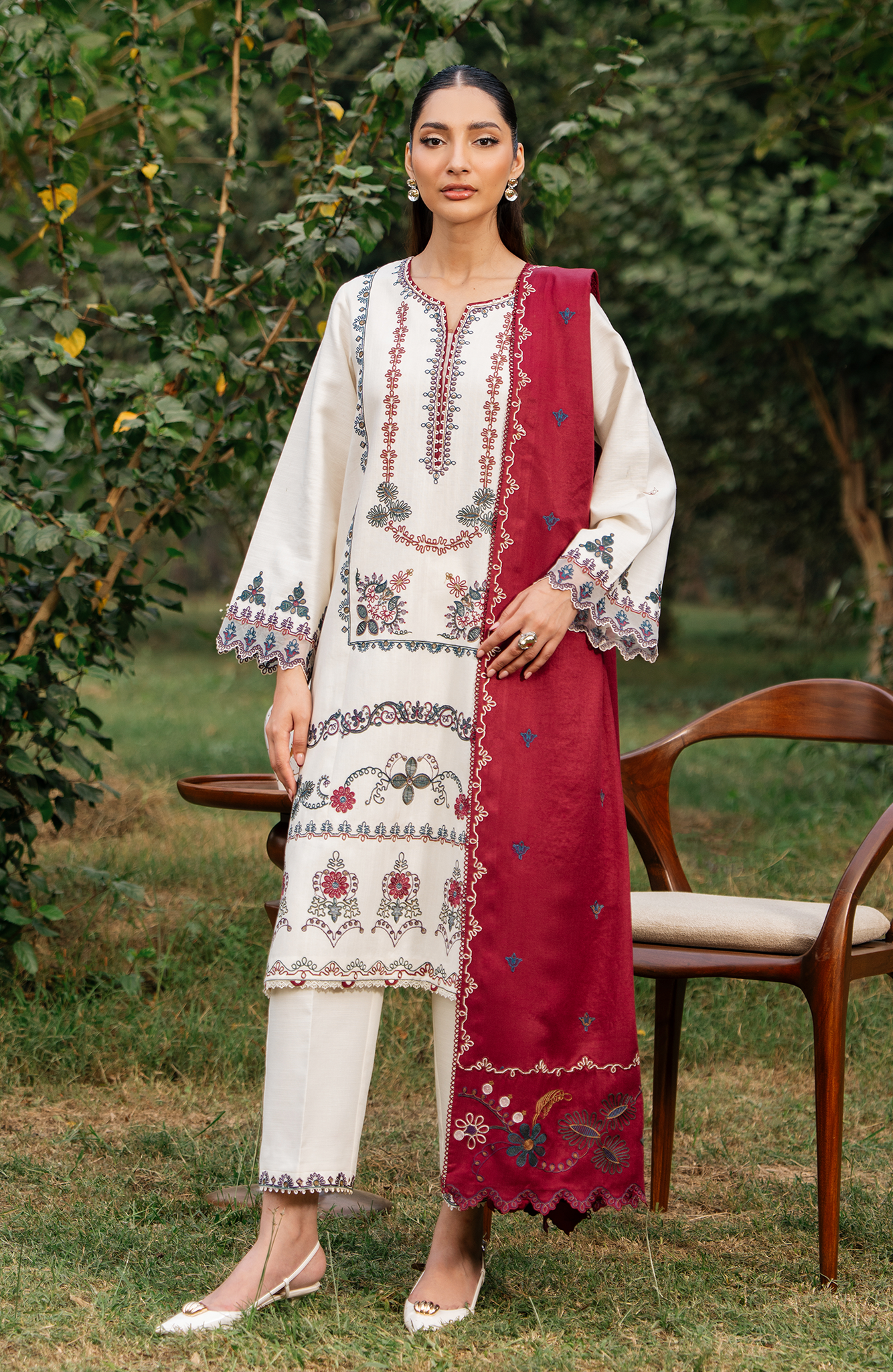 Seran | Enchanted Winter 25 | Merise