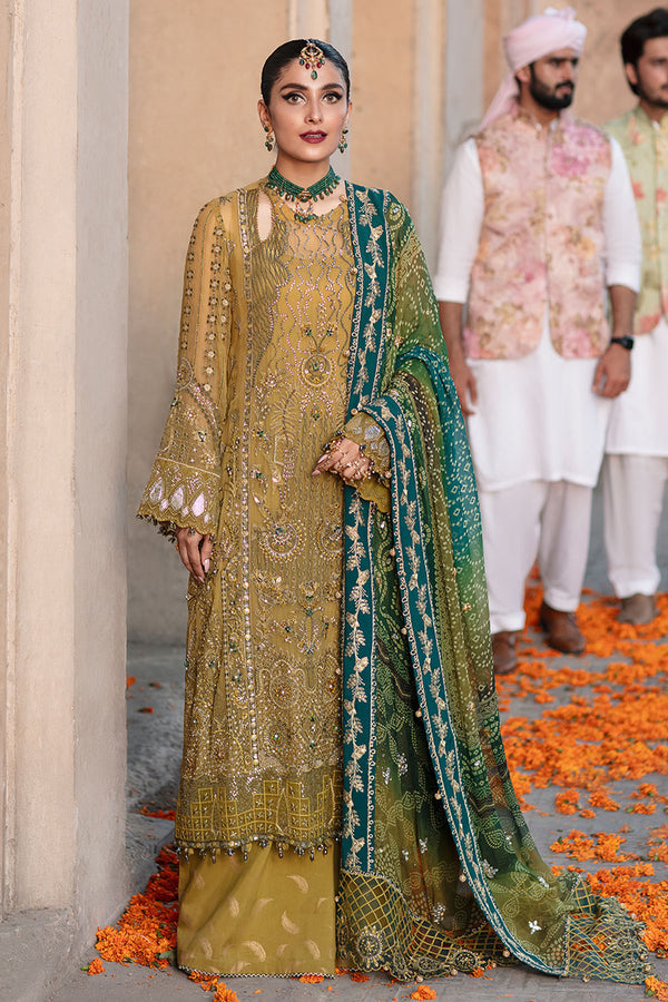 Nureh | Jhoomro Formals | Chunri