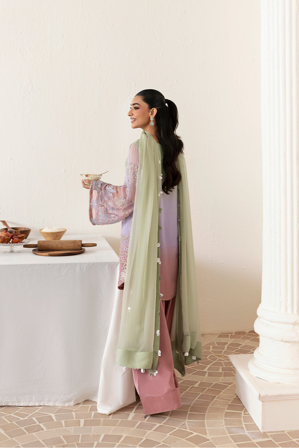 Vanya | Luxury and Formals | SY-09