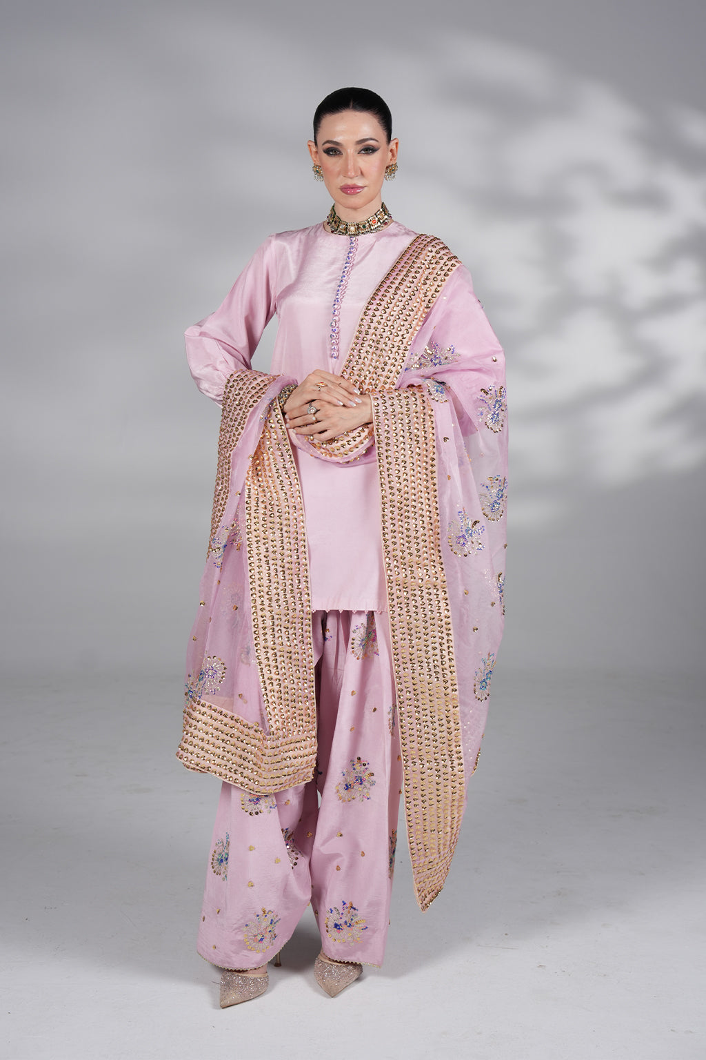 Amave | Oro Luxury Wear | AM-03