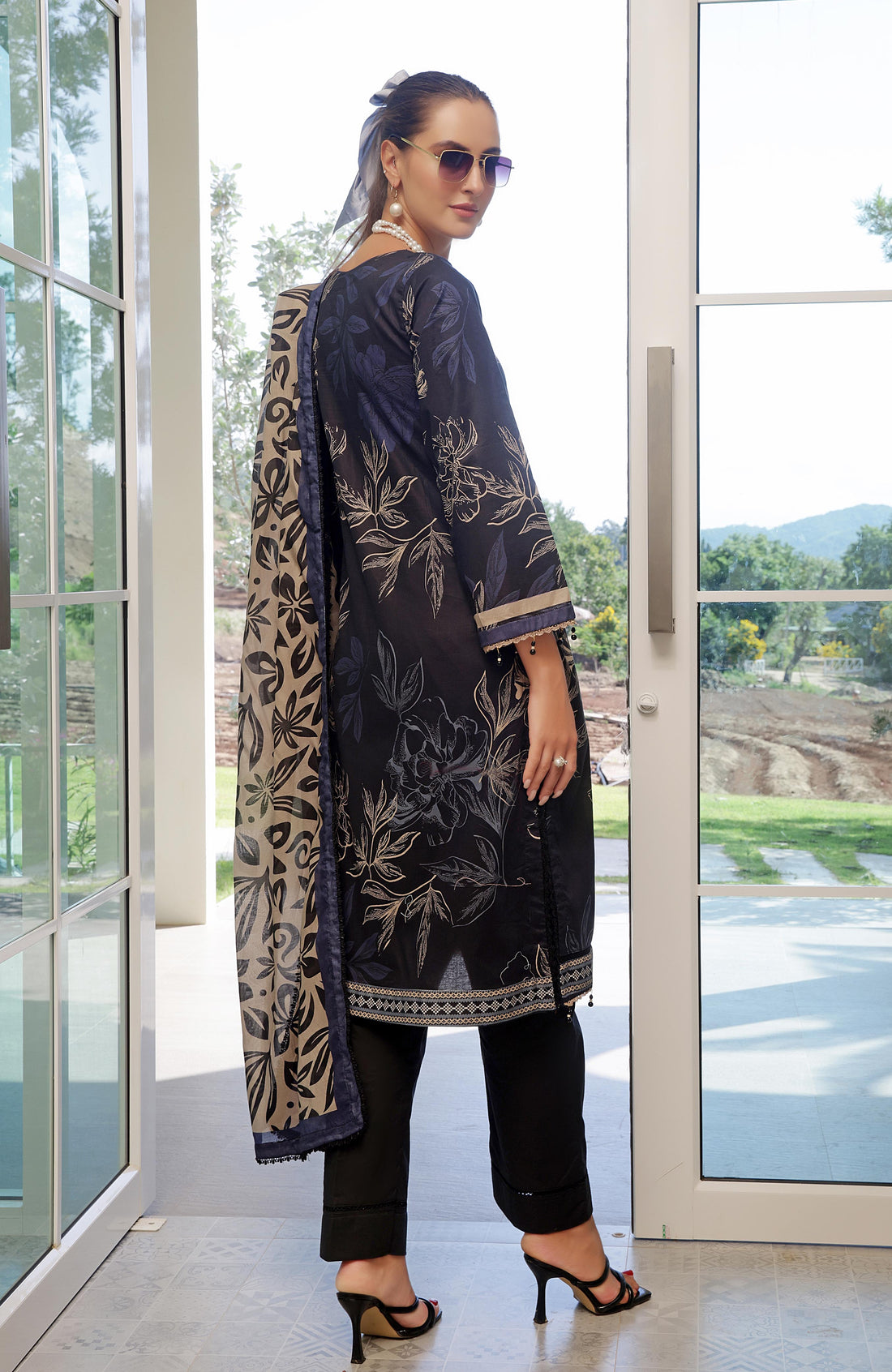 Alzohaib | Digital Printed Cambric | Colors Digital Cambric 3 Piece-CDC-25-02