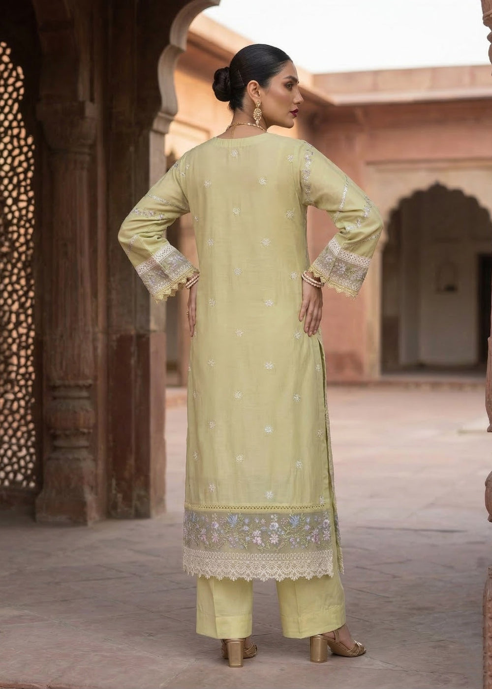 Diara Couture | Eid Lawn 26 | EID. AFEERA - LAWN-06