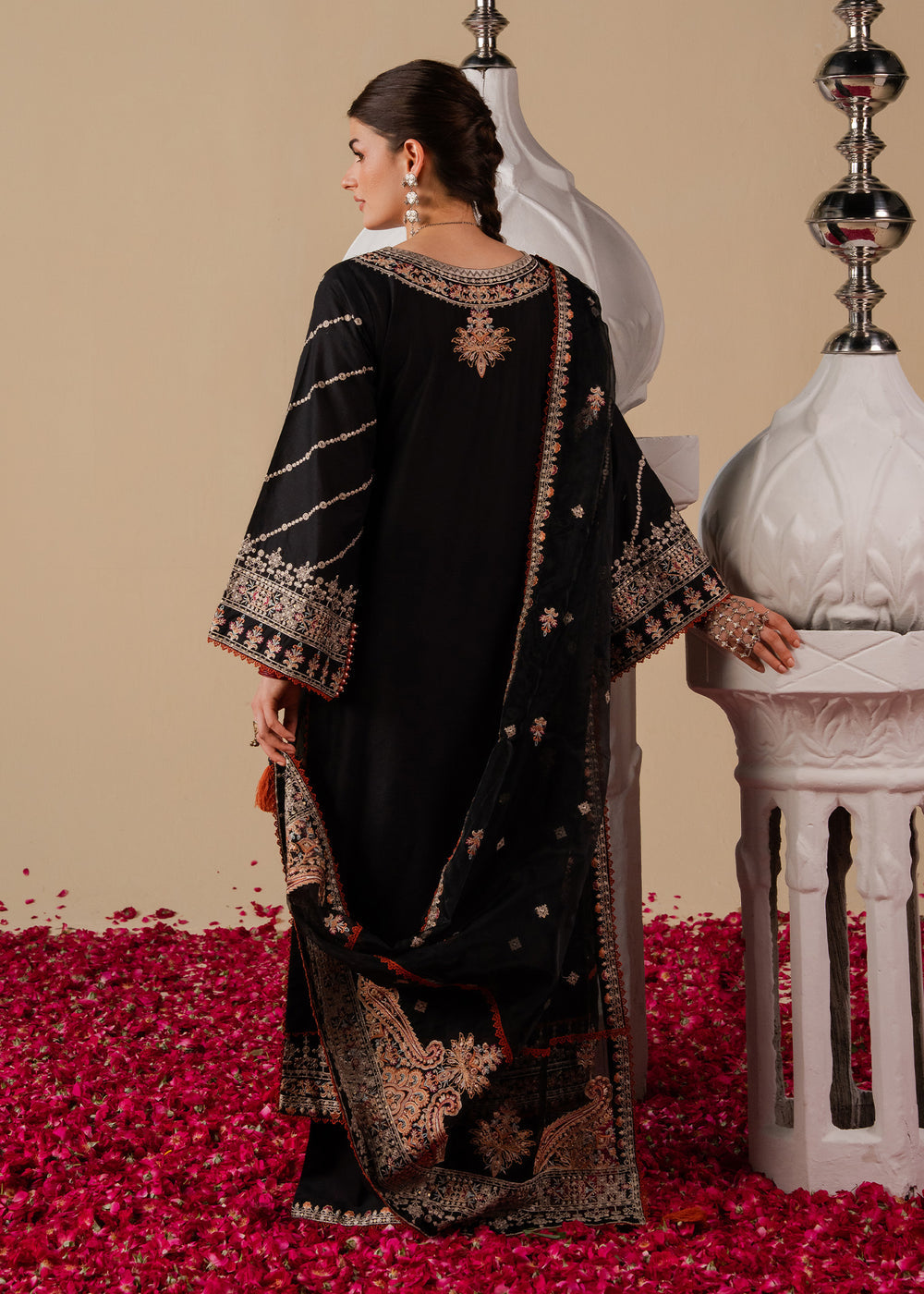 Haseens | Zahia Formal | Nagma