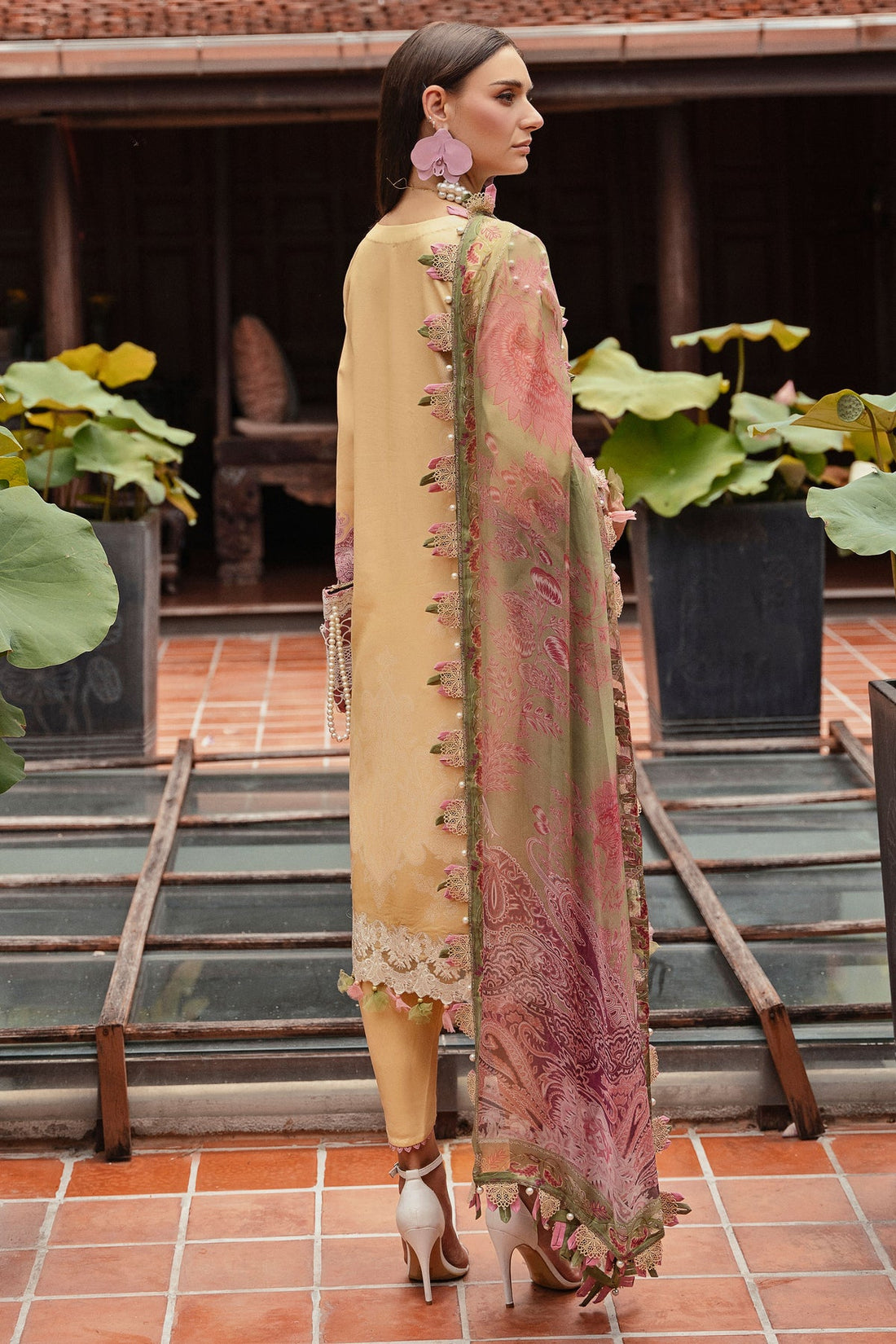 Jade | Bliss Lawn | D05