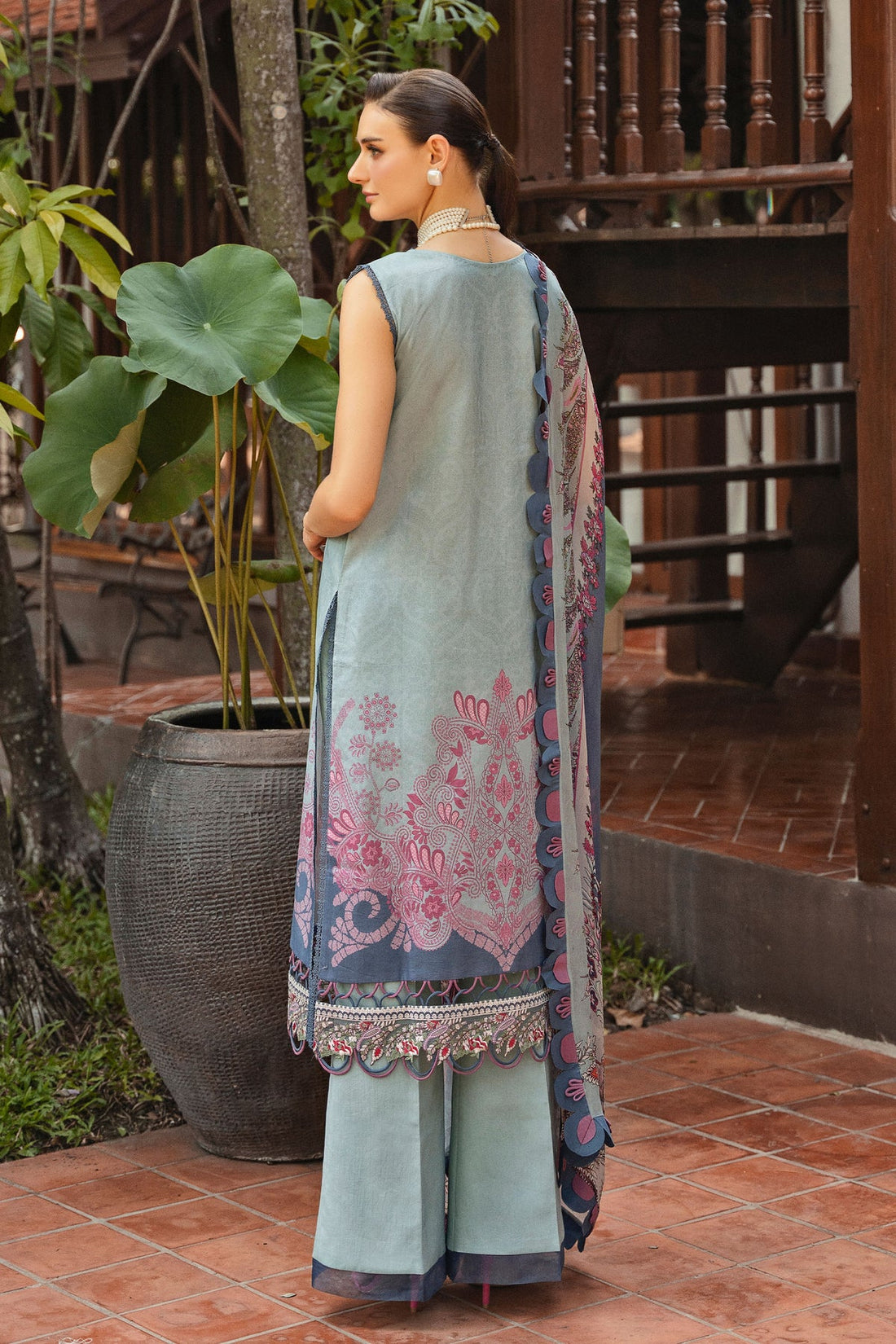 Jade | Bliss Lawn | D01